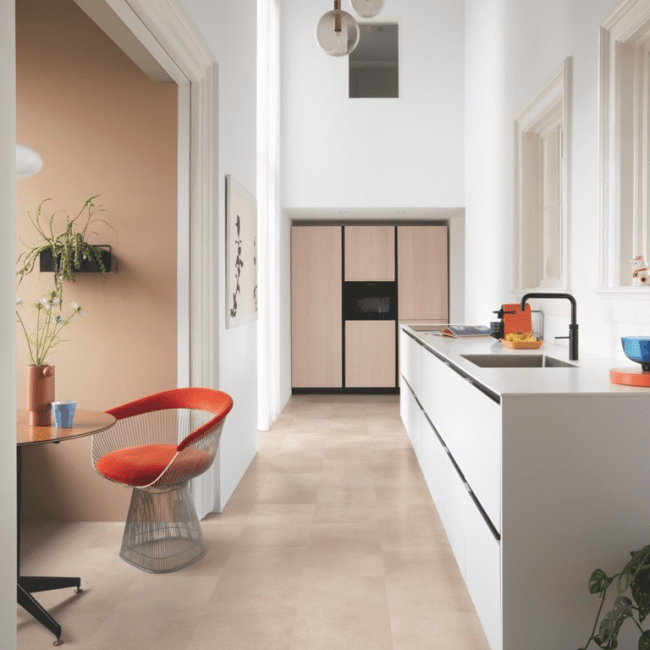 QUICK STEP : CORAL ROCK ORO BASE VINYL FLOORING TILES LVT AVSTT40232
