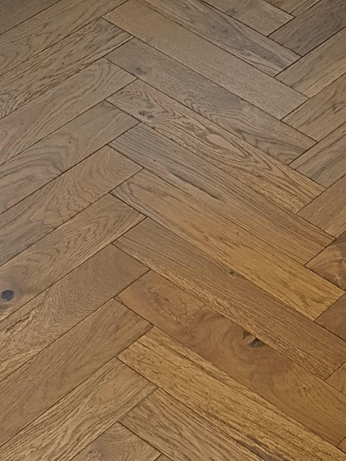 Herringbone Engineered Wood Parquet Flooring Brushed UV Lacquered Golden Oak 15mm
