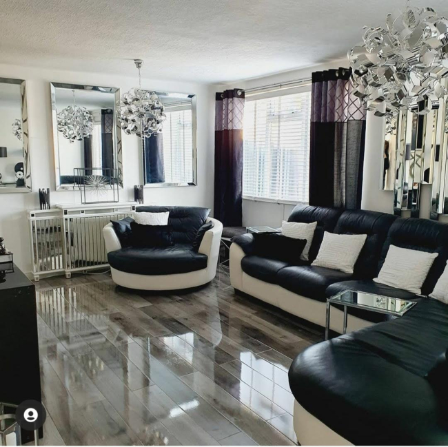 Kaindl oak grey uptown 12mm high gloss V groove laminate flooring