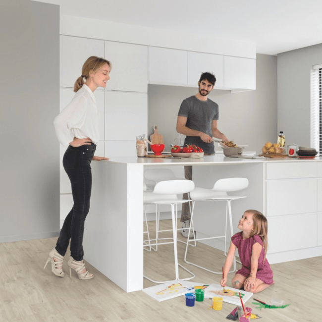 QUICK STEP : CANYON OAK BEIGE ALPHA BLOS BASE VINYL FLOORING TILES LVT AVSPT40038