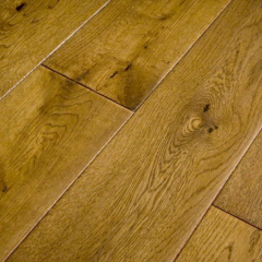 Golden Oak hand scraped lacquered 18mm Solid Wood Flooring